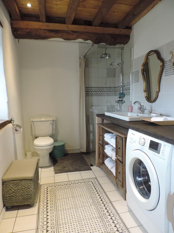 Domaine Lvd Avec Spa, Bois Et Riviere Privee La Bloutiere Luaran gambar