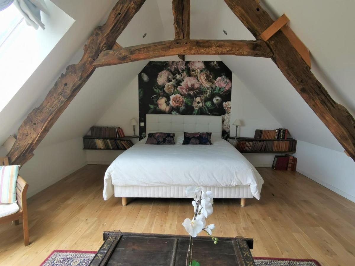 Domaine Lvd Avec Spa, Bois Et Riviere Privee La Bloutiere Luaran gambar