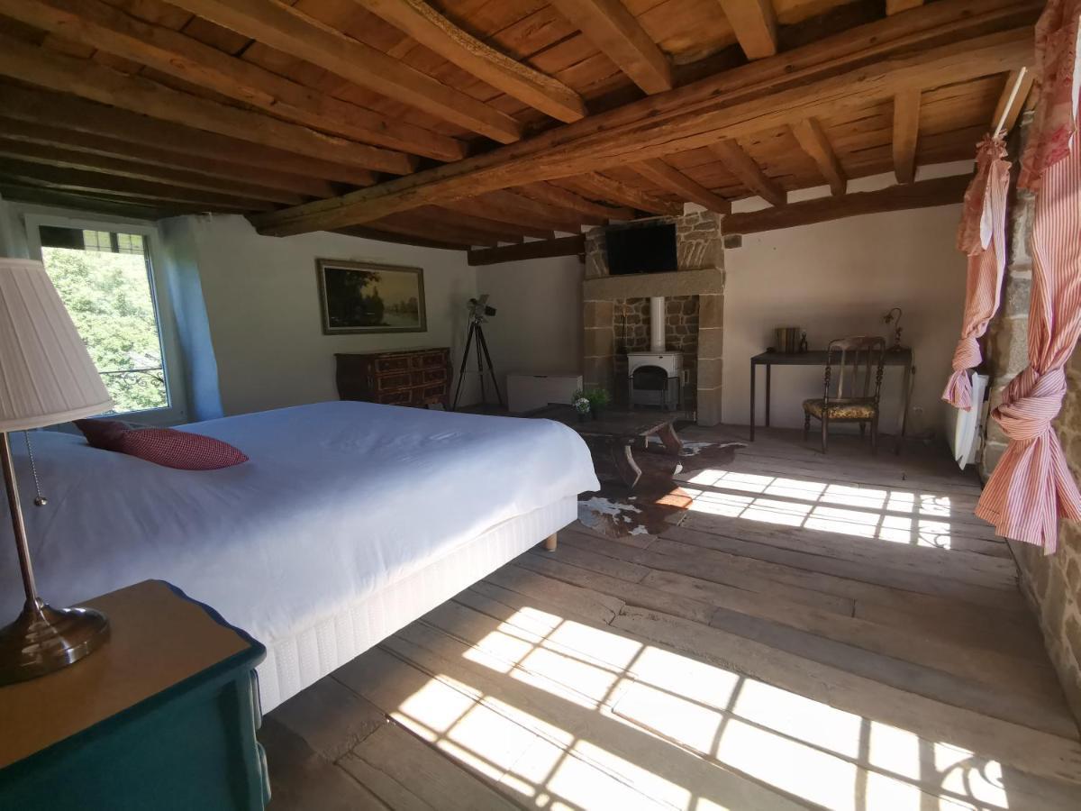 Domaine Lvd Avec Spa, Bois Et Riviere Privee La Bloutiere Luaran gambar